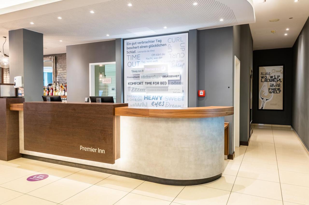 Premier Inn Frankfurt City Centre Frankfurt am Main Eksteriør bilde